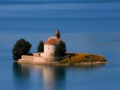 IL LAGO DI SERRE-PONCON