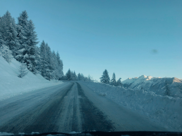 Zou ! La  neve in autobus