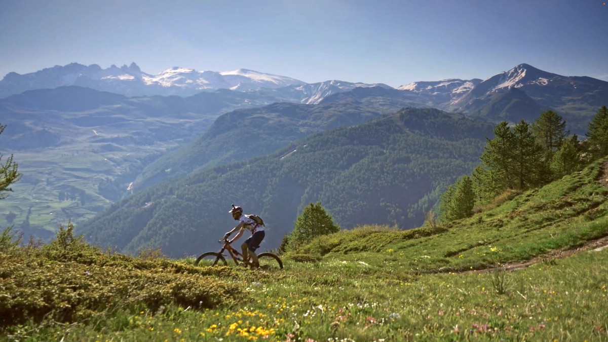 Mountain bike tour of the Forêt Blanche_Risoul