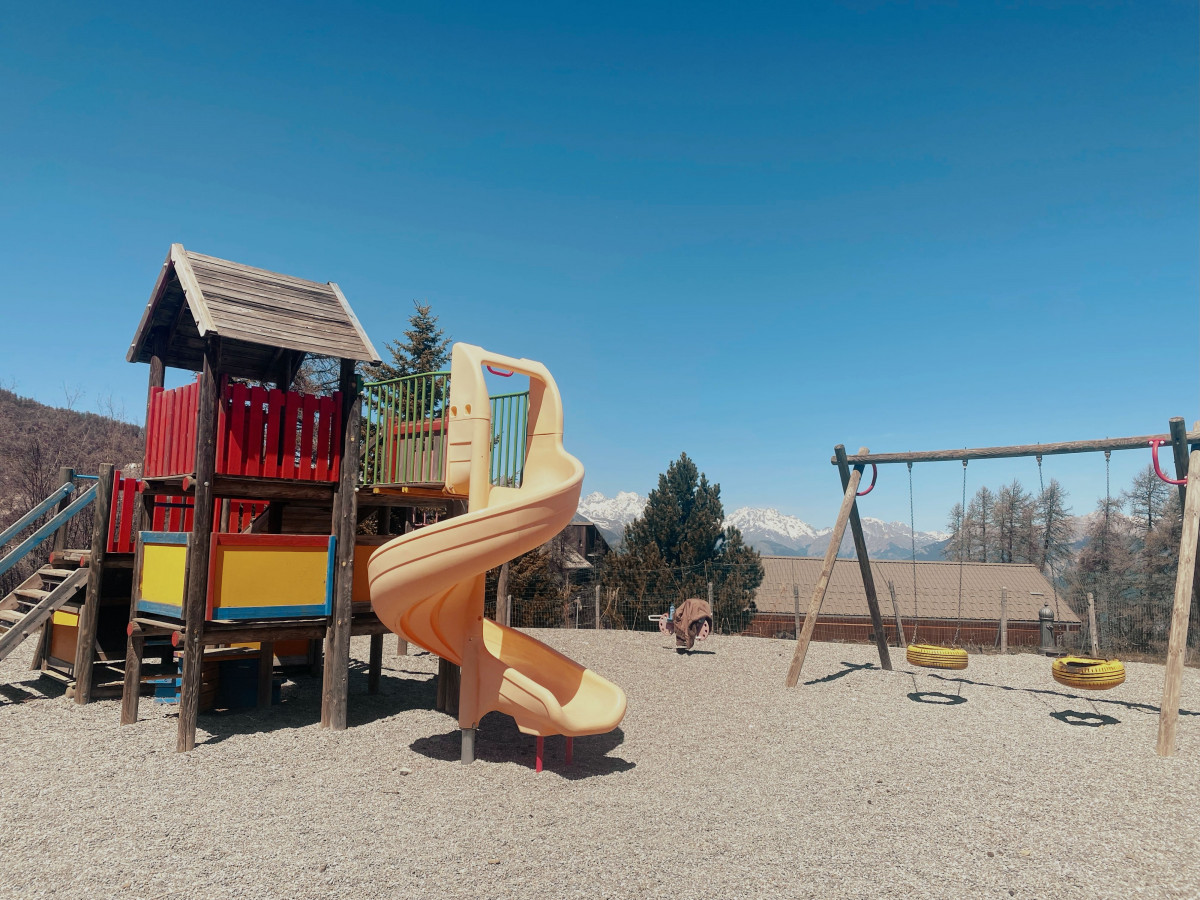 Aire de jeux Risoul 1850