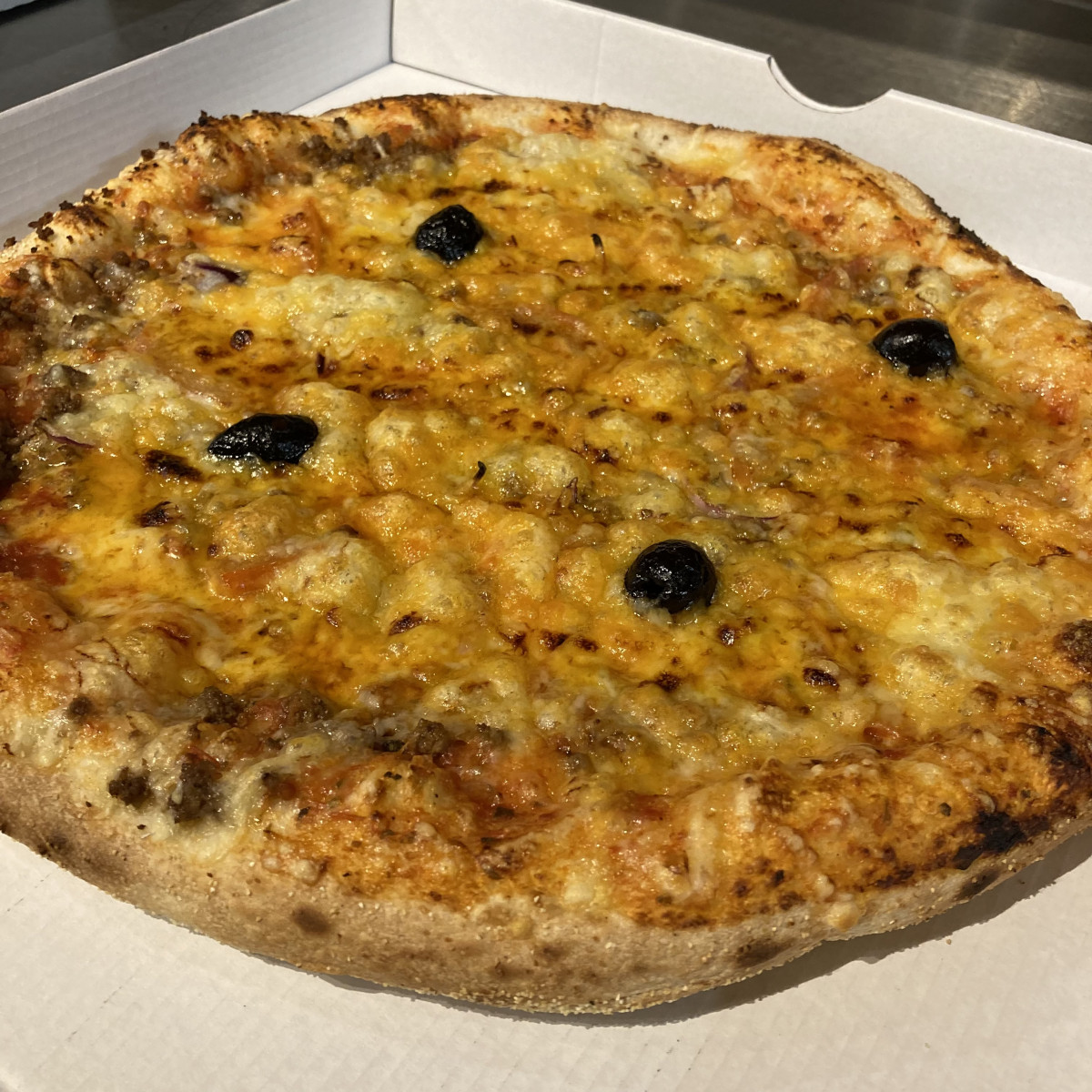 pizza_2.jpeg pizza_2.jpeg