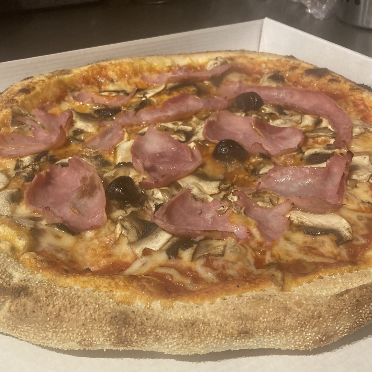 pizza.jpeg pizza.jpeg