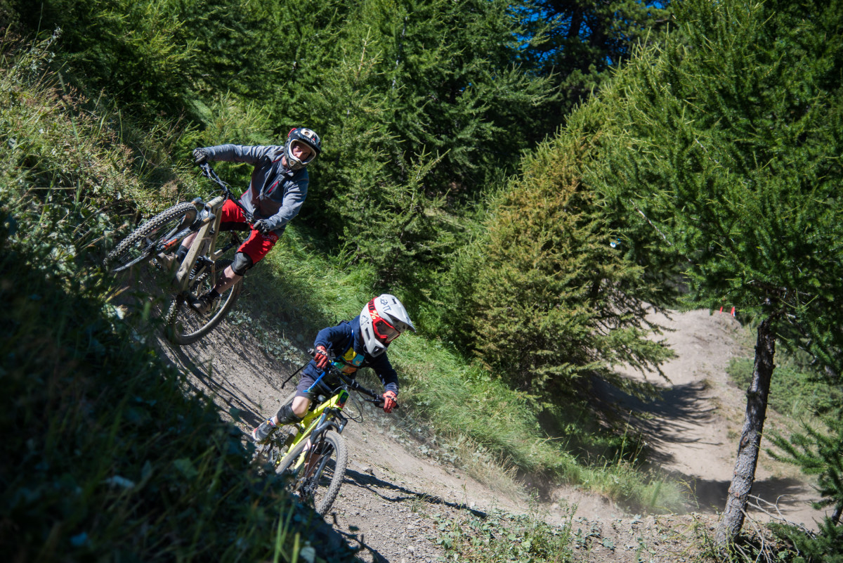 Parcours DH Family Ride Risoul - © office de tourisme de risoul Parcours DH Family Ride Risoul