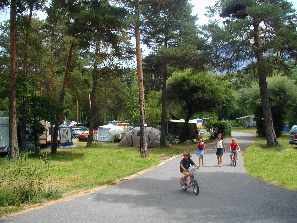 Intérieur camping en été Intérieur camping en été