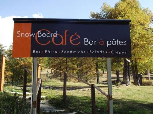 risoul-restaurant-snowboard-cafe-1387