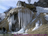 fontaine_petrifiante_copier.jpg