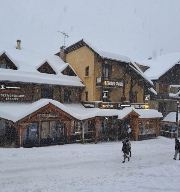 img_9247.jpg img_9247.jpg