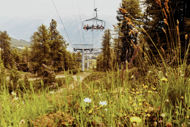 Remontées mécaniques à Risoul 1850 , ETE 2023 Remontées mécaniques à Risoul 1850 , ETE 2023