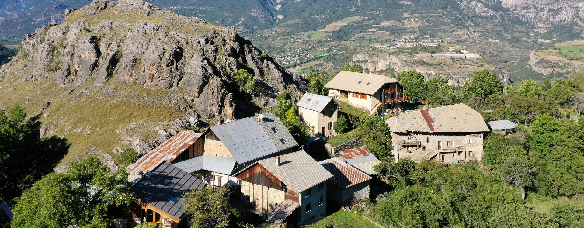 Risoul 's Hamlets France , French southern alps