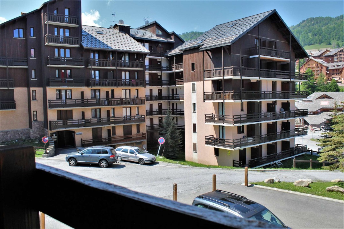 14613r