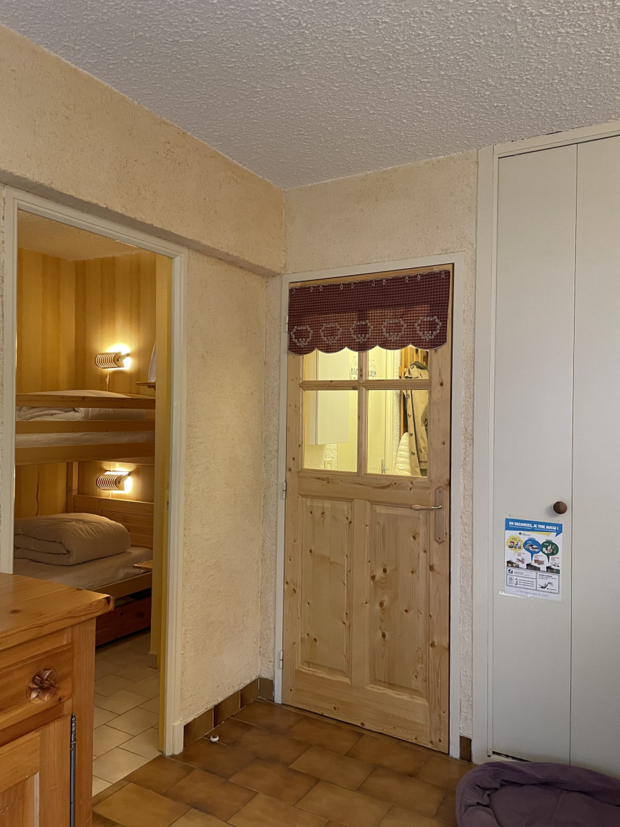 risoul_hebergement_century21_slp_immobilier_villaretII41_entree