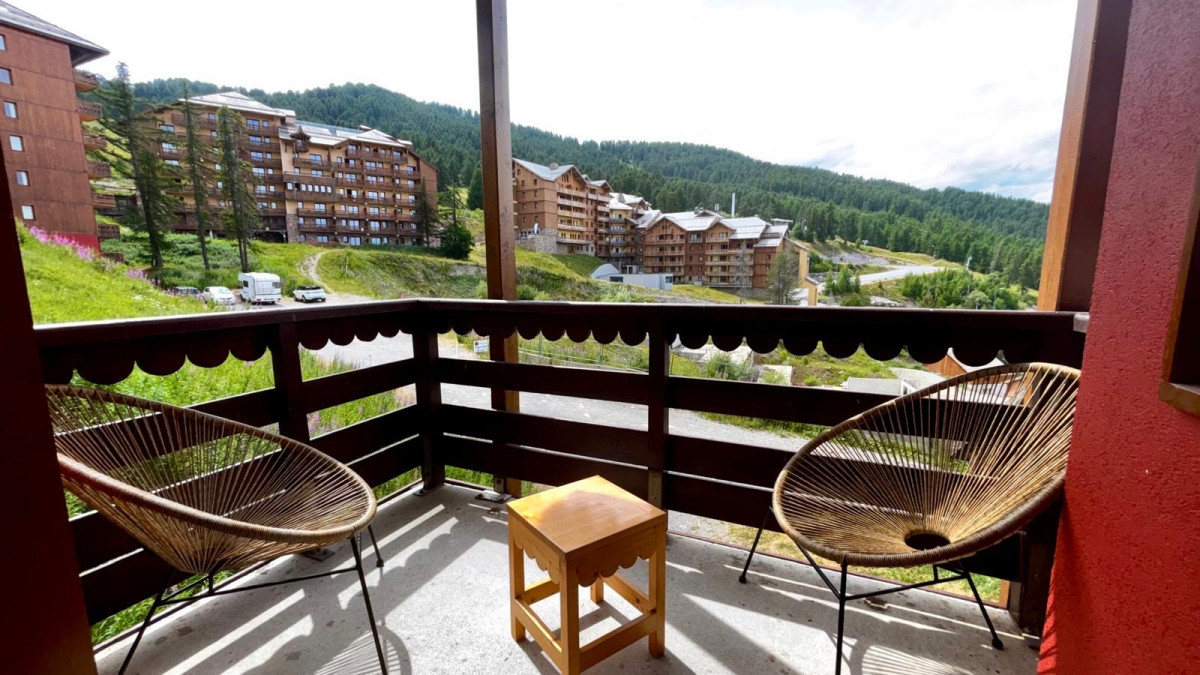 2fea0a55-566a-4c7e-8018-6b5b4f1287ec