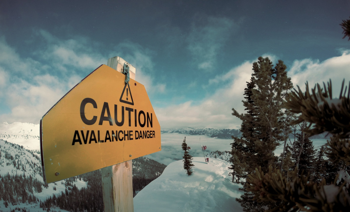 DANGER AVALANCHE