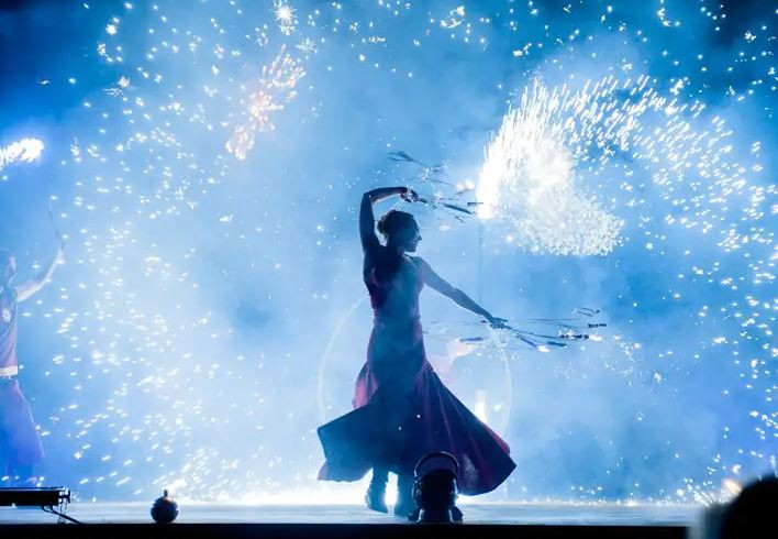 Spectacle pyrotechnique - compagnie Mandalight_Risoul Spectacle pyrotechnique - compagnie Mandalight_Risoul