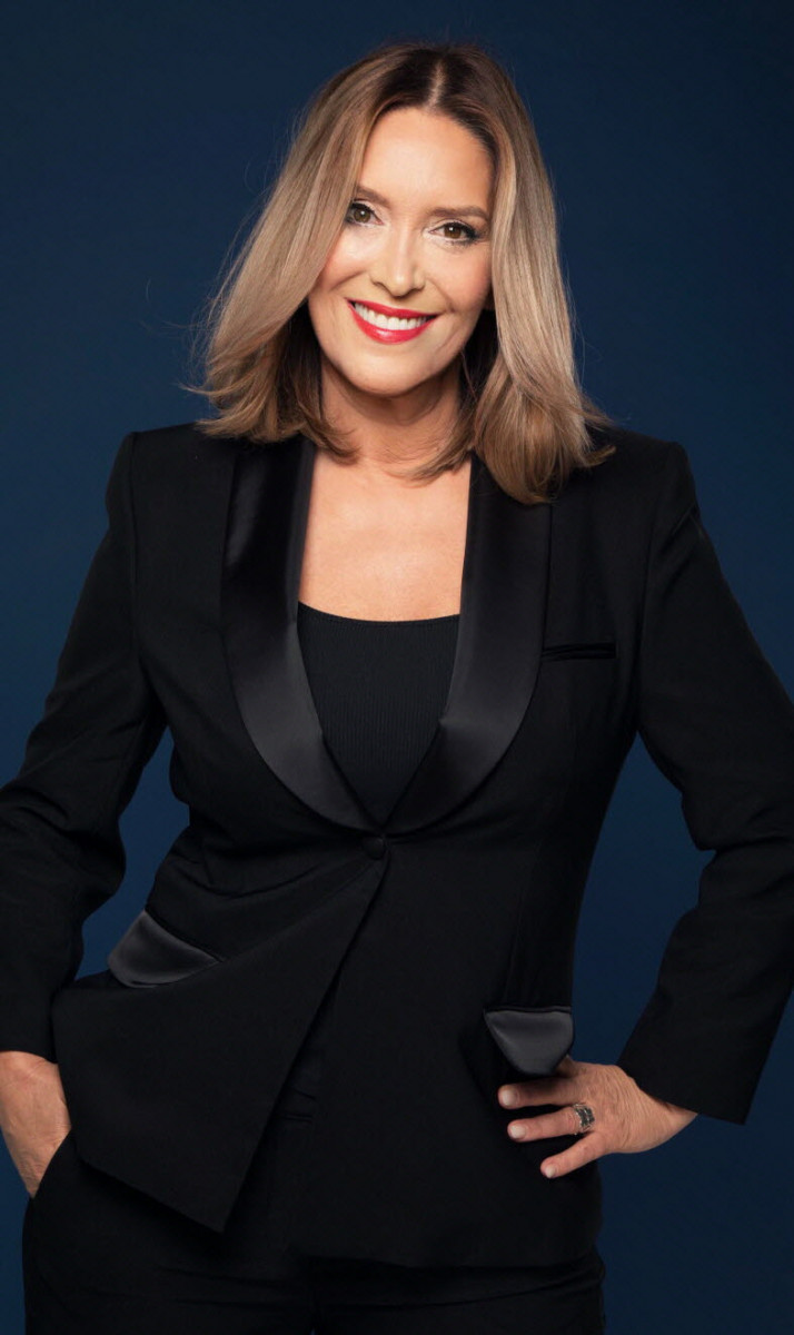 Sandrine Alexi Le drôle d'hiver comedy club - by l'hôtel club le 1850_Risoul