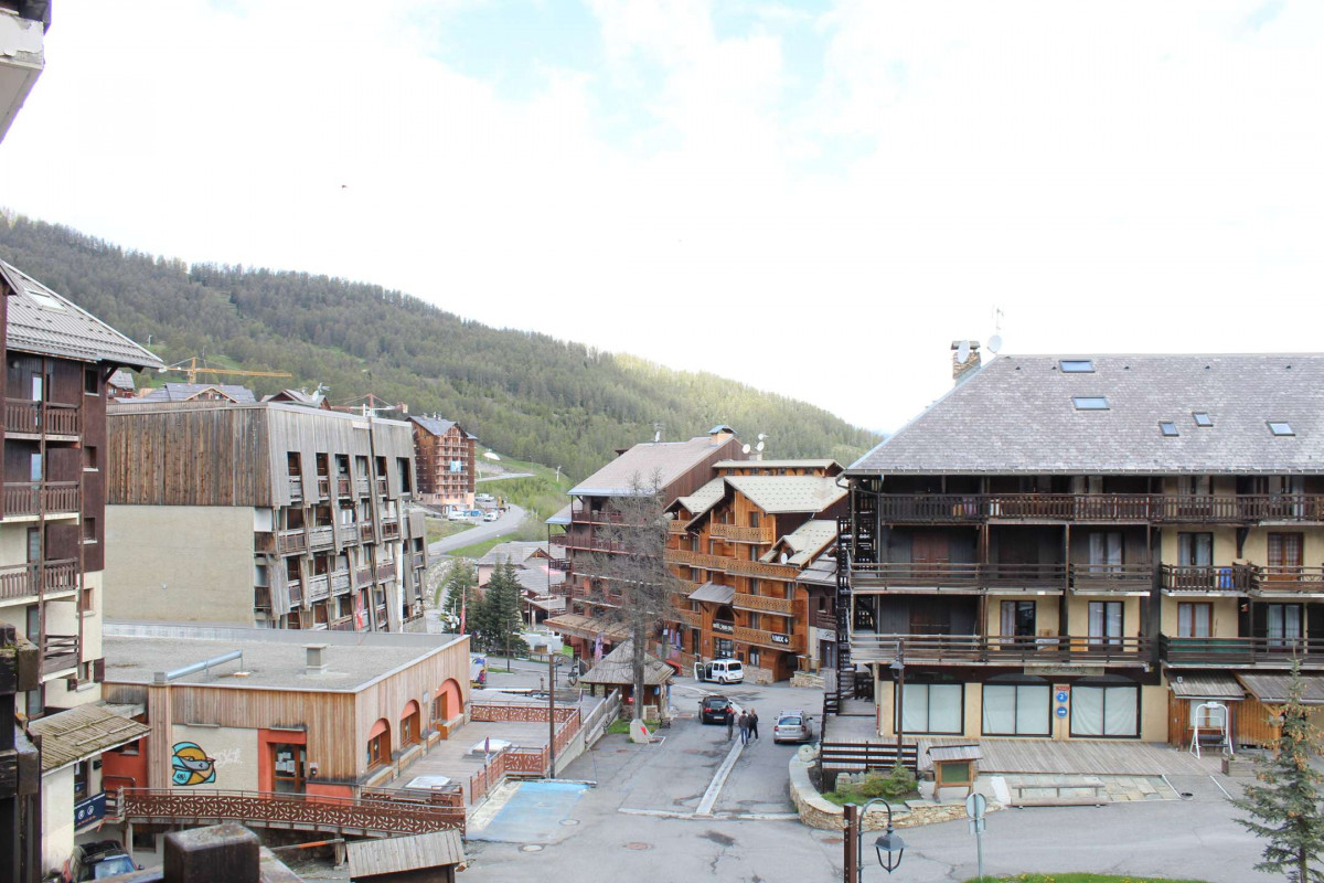 _clients_210560001_photos_14303s_3377369 _clients_210560001_photos_14303s_3377369