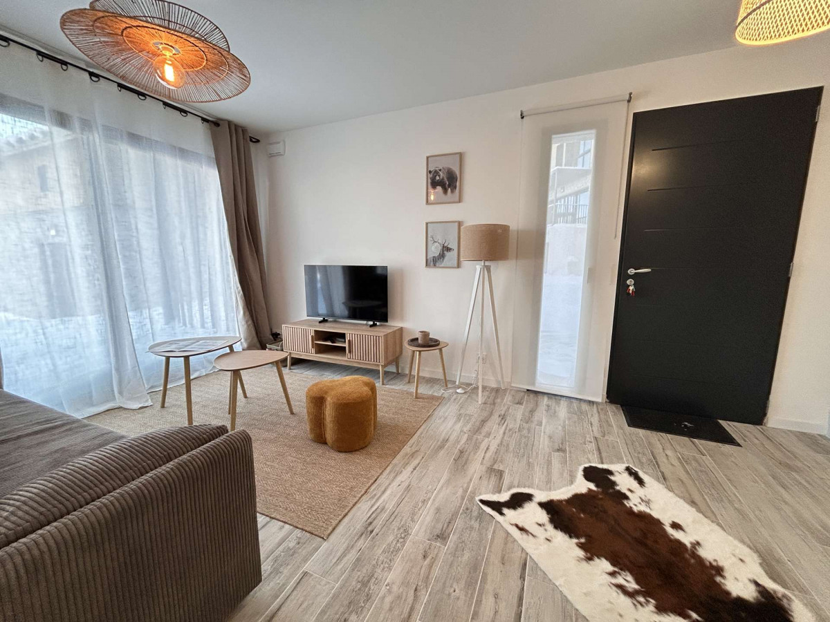 _clients_210560001_photos_23727v_2632478 _clients_210560001_photos_23727v_2632478