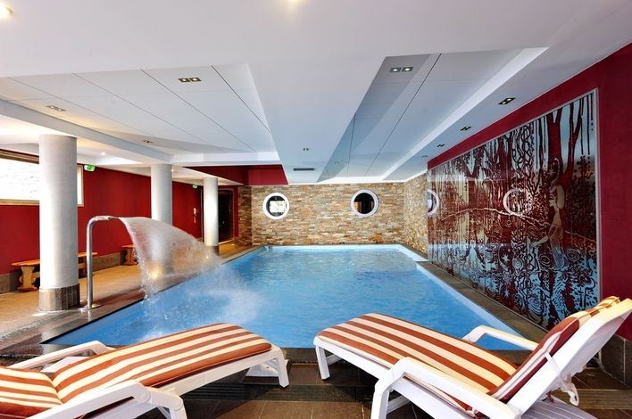 risoul-hebergement-antares-piscine-2-12215