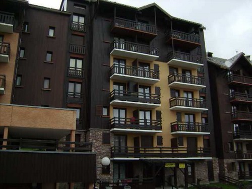 risoul-hebergement-florins-2-46-vue-ext-batiment-otim-9833