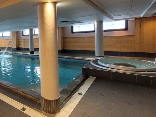 risoul-hebergement-martinelli-deneb27-piscine1-3263656