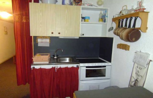 risoul-hebergement-otim-cretes111-kitchenette-11490