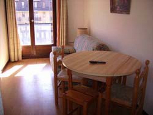 risoul-hebergement-urbania-clarines369b-salon-4243