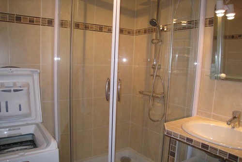 risoul-hebergement-urbania-laus03-sdb-1638