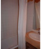 risoul-hebergement-altair00-sdb-urbania-6083