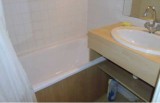 risoul-hebergement-otim-altair40-salle-de-bains-11496
