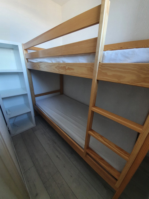 risoul_hebergement_century21_slp_immobilier_christianiac79_cabine risoul_hebergement_century21_slp_immobilier_christianiac79_cabine