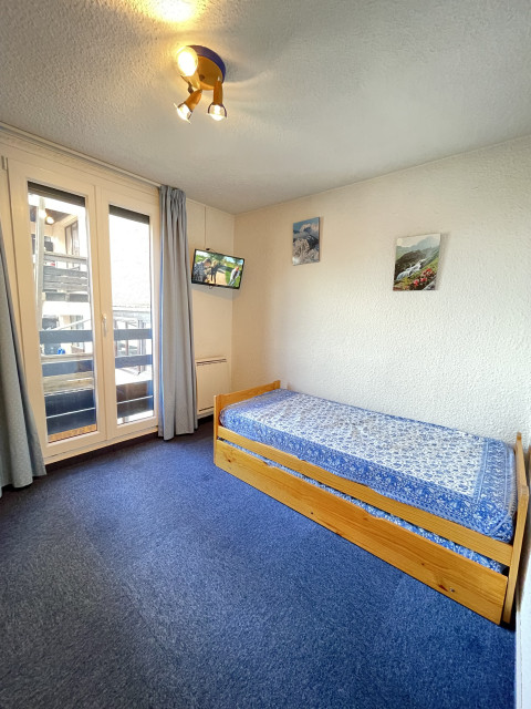risoul_hebergement_century21_slp_immobilier_cimbro124_cabine risoul_hebergement_century21_slp_immobilier_cimbro124_cabine