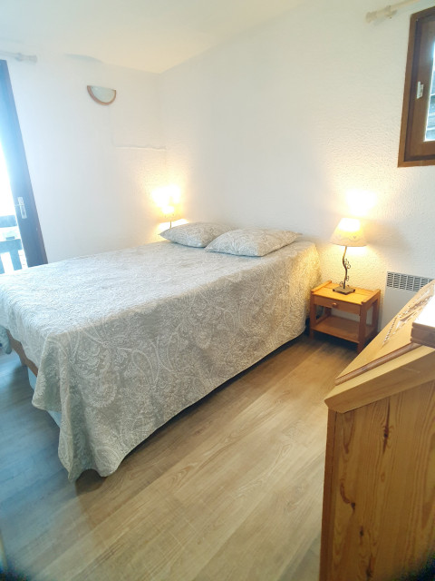 risoul_hebergement_century21_slp_immobilier_cimbroII31_chambre risoul_hebergement_century21_slp_immobilier_cimbroII31_chambre