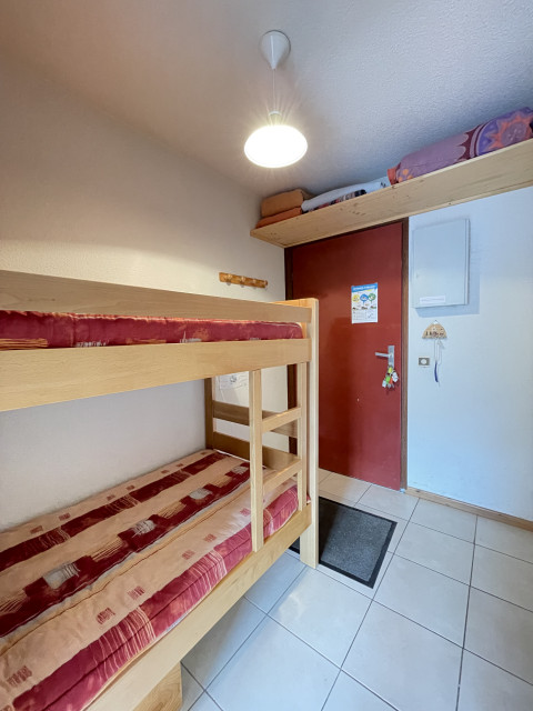 risoul_hebergement_century21_slp_immobilier_Edelweiss A 42_coin nuit risoul_hebergement_century21_slp_immobilier_Edelweiss A 42_coin nuit