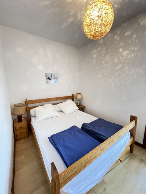 risoul_hebergement_century21_slp_immobilier_villaretI112_chambre risoul_hebergement_century21_slp_immobilier_villaretI112_chambre