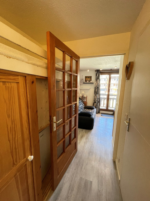 risoul_hebergement_century21_slp_immobilier_Chabrières I 27_couloir risoul_hebergement_century21_slp_immobilier_Chabrières I 27_couloir