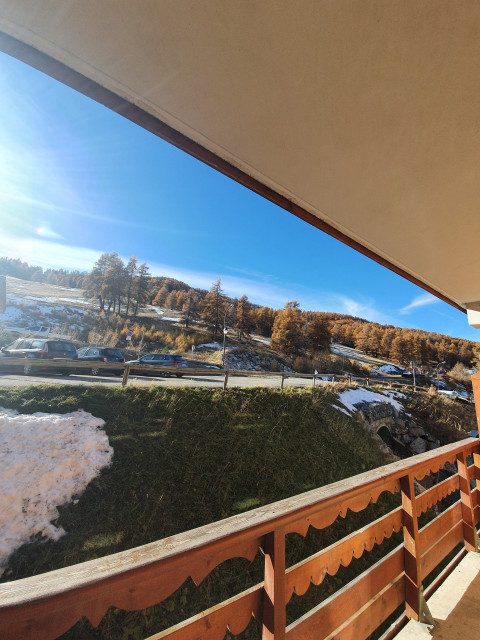 risoul_hebergement_century21_slp_immobilier_antares302_vue_exterieure risoul_hebergement_century21_slp_immobilier_antares302_vue_exterieure