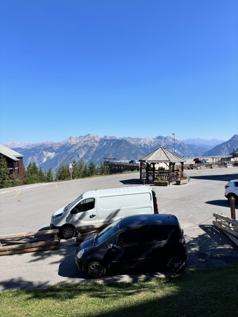 risoul_hebergerment_century21_airellesb03_vue_exterieure1 risoul_hebergerment_century21_airellesb03_vue_exterieure1