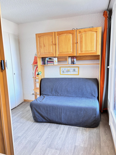 risoul_hebergerment_century21_airellesb03_couchage_sejour risoul_hebergerment_century21_airellesb03_couchage_sejour