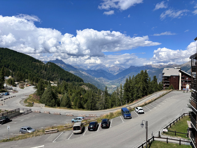 risoul_hebergement_century21_edelweissb26_vue_exterieure_1