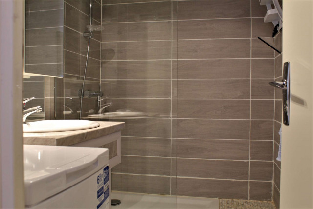 _clients_210560001_photos_10418l_2601351