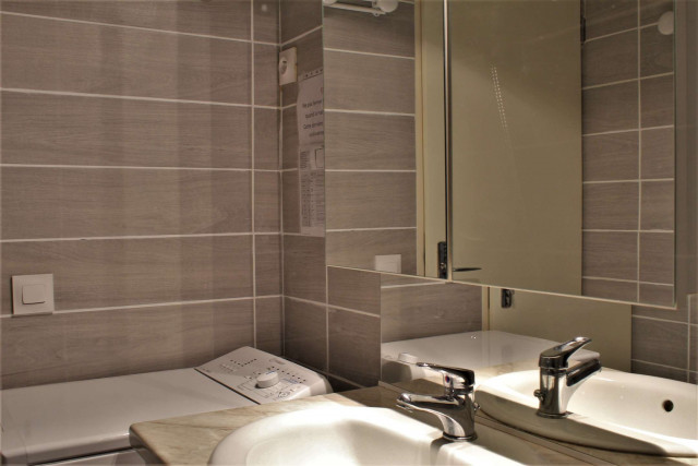 _clients_210560001_photos_10418m_2341997