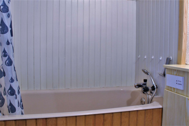 _clients_210560001_photos_10426l_2236895 _clients_210560001_photos_10426l_2236895