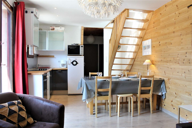 _clients_210560001_photos_10580a_2401560 _clients_210560001_photos_10580a_2401560