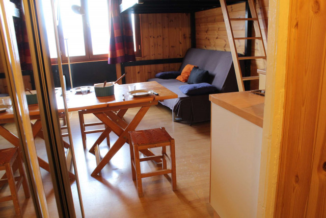 _clients_210560001_photos_10707d_2440435