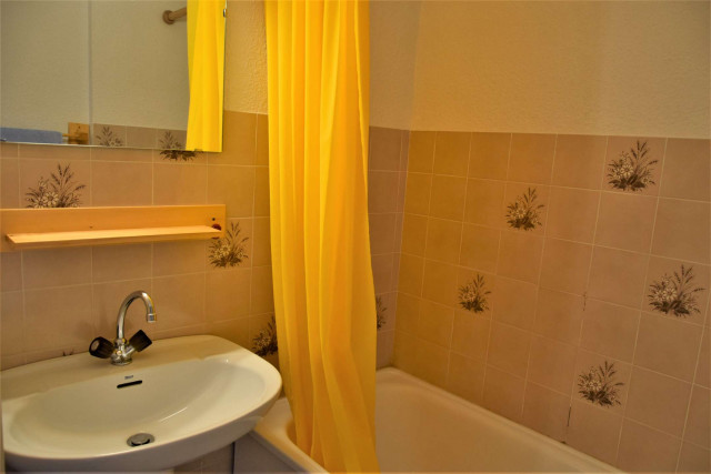 _clients_210560001_photos_10708g_2515217 _clients_210560001_photos_10708g_2515217