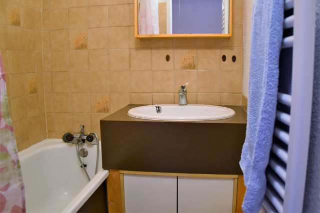 _clients_210560001_photos_10748l_2763202 _clients_210560001_photos_10748l_2763202