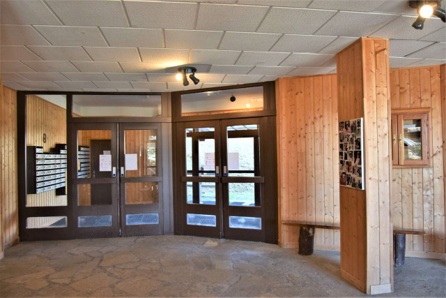 _clients_210560001_photos_10748p_2709422