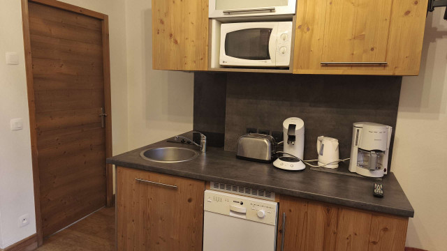 _clients_210560001_photos_10766h_2666024