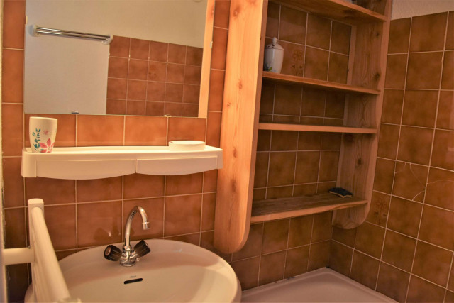_clients_210560001_photos_10783j_3404650