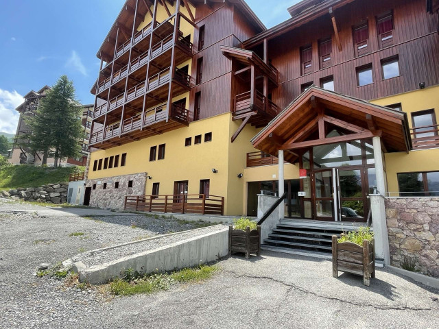 _clients_210560001_photos_20233w_2759001 _clients_210560001_photos_20233w_2759001